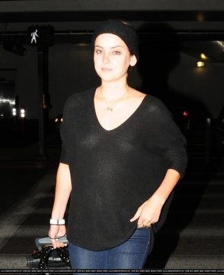  Jessica Stroup arrives into LAX Airport - 11 October 2010