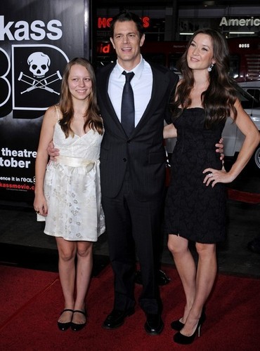  Johnny Knoxville, with Madison Knoxville & Naomi Nelson @ the LA Premiere of 'Jackass 3D'