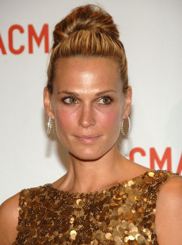  Molly Sims - LACMA Resnick Pavilion Opening Gala