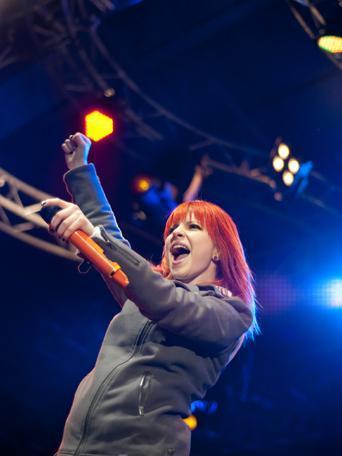  13.10.10 Paramore @ Sidney Myer Musik Bowl, Melbourne, Australia