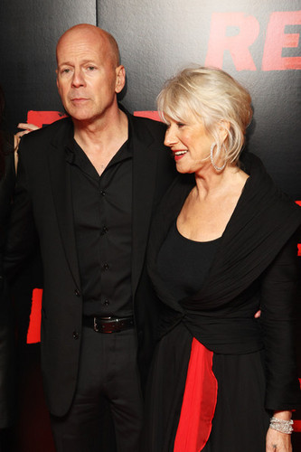  Bruce Willis & Helen Mirren @ the UK Premiere of 'Red'