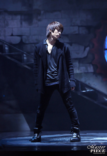  Jonghyun Performing On Stage