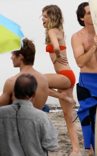 On The Set of 90210 Season 3 > October 15th, 2010 