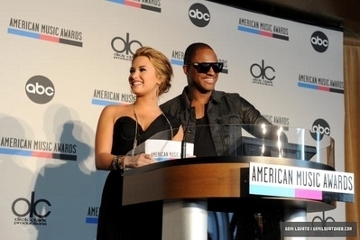  10-12-10 2010 American 음악 Awards Nominations Press Conference