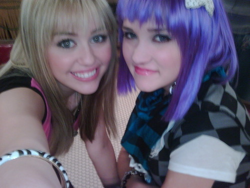  Hannah Montana backstage