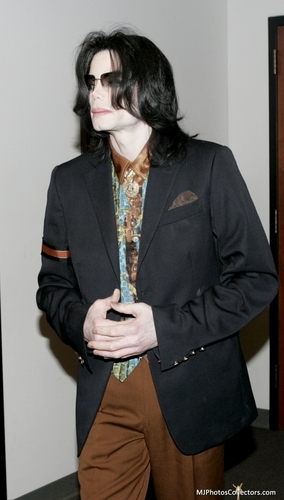  MJ 2005