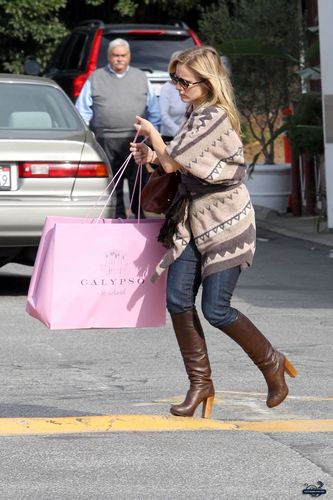  Shopping in Brentwood (October 19)
