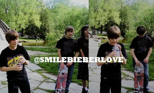  exclusive pic:Justin Bieber with دوستوں