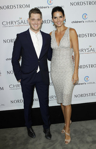  Angie @ Michael Buble Performs At Nordstrom's Santa Monica Place Opening Gala
