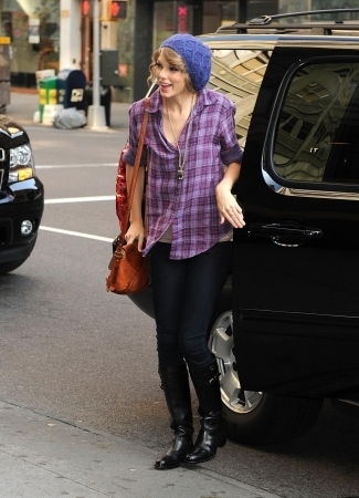  Arriving to "Late mostra with David Letterman"
