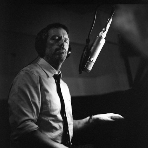  Hugh Laurie Blues - at Studio