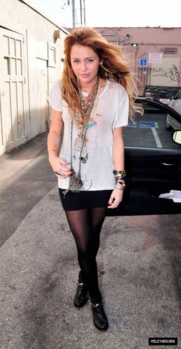 Miley,Candids,October 2010