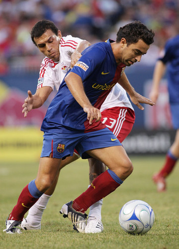  Xavi playing for Barcelona