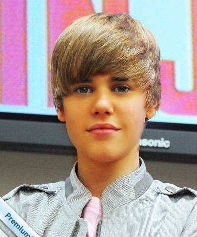  Bieber tanned ..:D