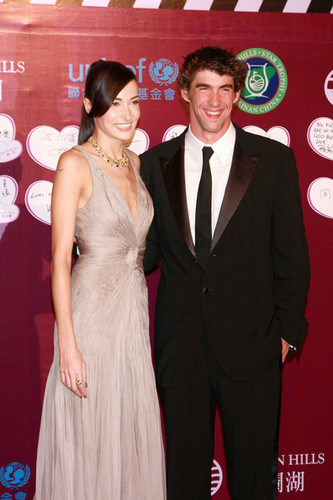  M. Phelps attending Mission Hills звезда Trophy Gala