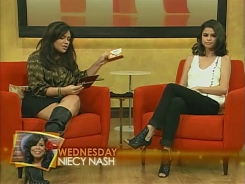 Rachael Ray Show,October 25th,2010
