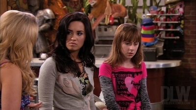  SWAC 2x18 Sonny with a 100% Chance of Meddling