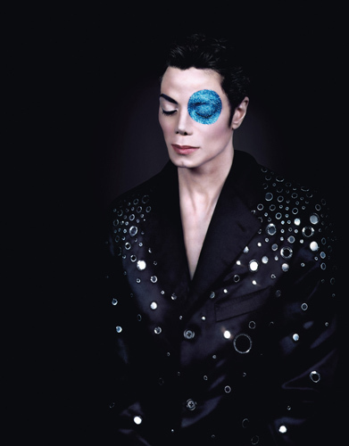  Unreleased Fotos of Michael