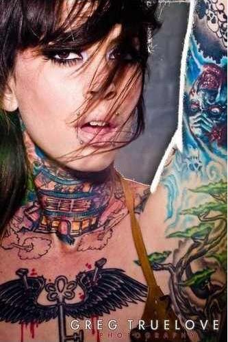  Badass mga tattoo
