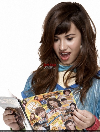  Demi Lovato - J Magnani 2008 for Pop তারকা magazine photoshoot
