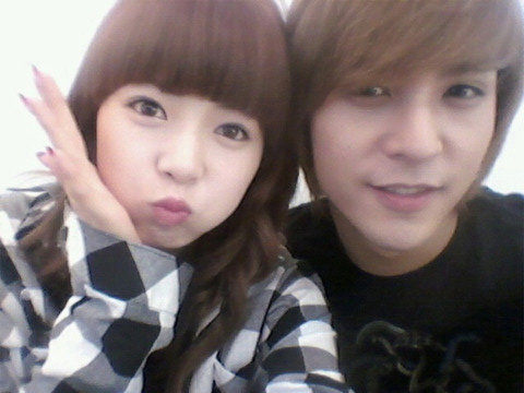  Hyuna & Dongwoon. (Old)