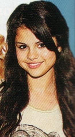  Selena