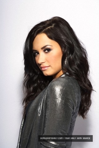  Demi Lovato - D Hallman 2010 for Pop звезда magazine photoshoot