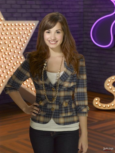 Demi Lovato - Sonny With A Chance Season 1 promoshoot (2009)