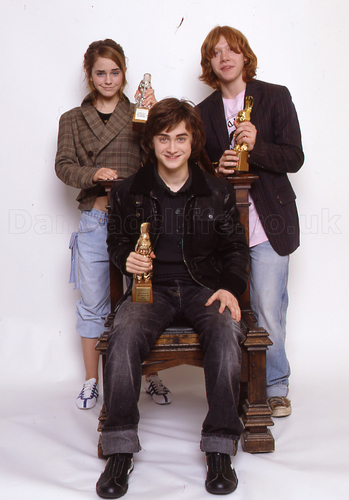  Emma Watson - Photoshoot #010: Bravo Otto Awards (2004)