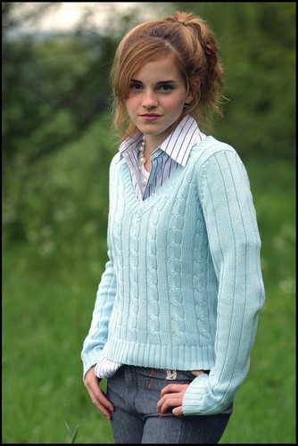  Emma Watson - Photoshoot #013: Los Angeles Times (2004)