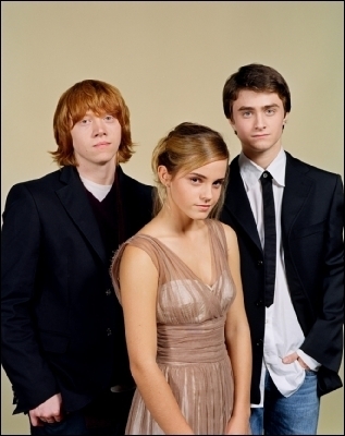  Emma Watson - Photoshoot #014: Life (2004)