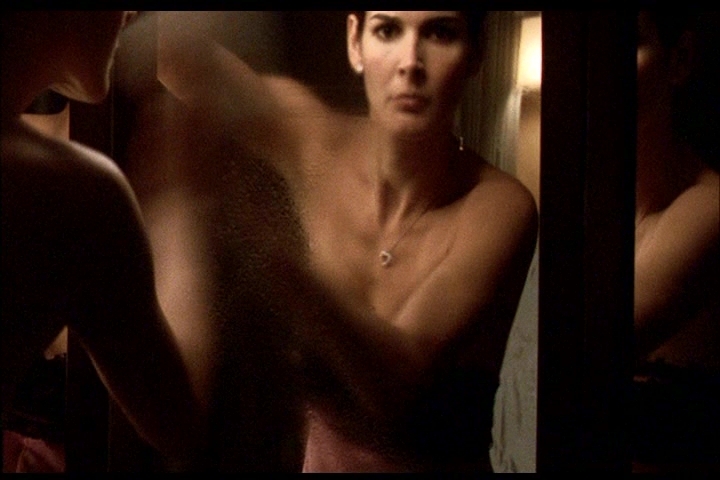 Glass House: The Good Mother - Angie Harmon Image (16877473) - Fanpop -  Page 7