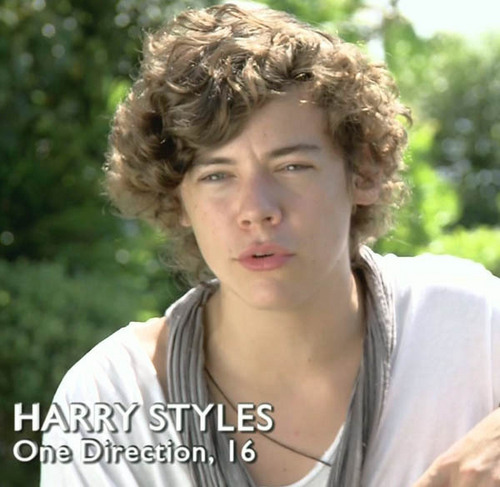  Harry At Judges House Singing "Torn" :) x