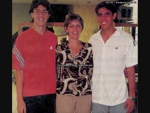 Kaka and his mother and brother old pics.