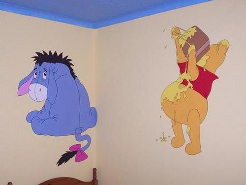  Eeyore and Pooh in a mur Mural
