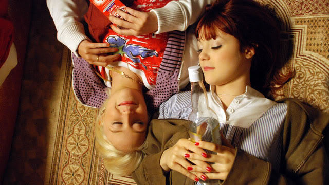 Picspam and Moving images of Naomily