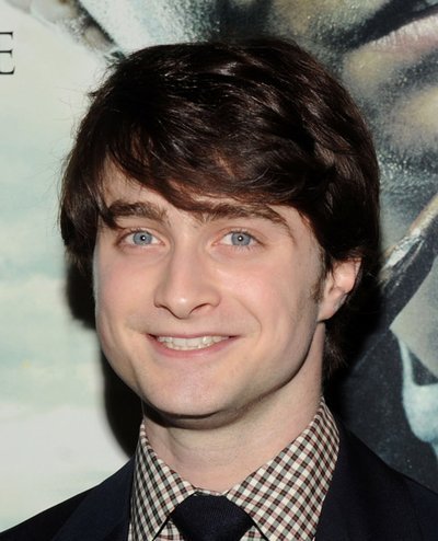  Daniel Radcliffe at the Harry Potter and the Deathly Hallows NYC Premiere- November 15, 2010