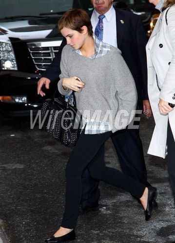  Emma arriving at the Ed Sullivan Theater in NYC., 15.11.2010