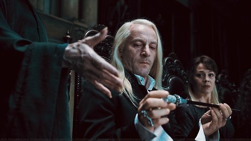  Lucius giving up his wand