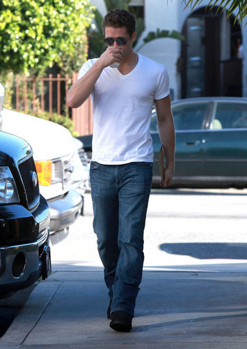  Matthew out and about in LA