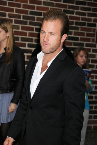 Scott Caan Arrives at the "Late Show with David Letterman"