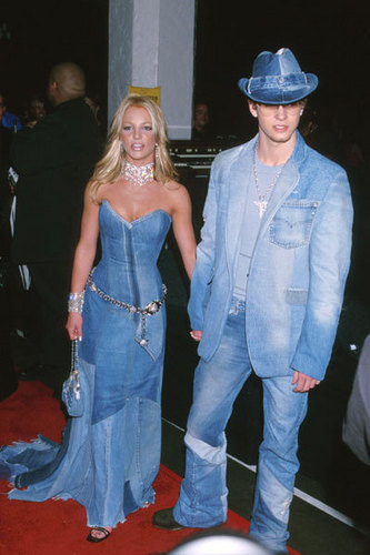  The 28th Annual American música Awards,At the Shrine Auditorium,2001