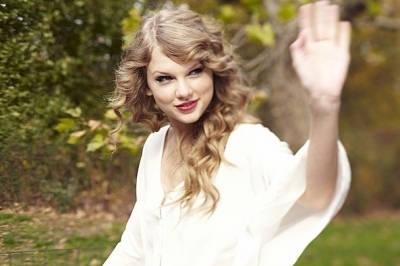 "Taylor Swift: Speak Now" Thanksgiving concert special