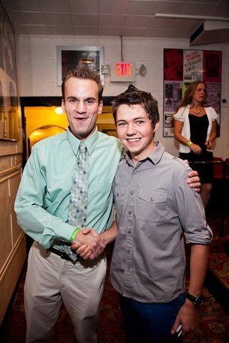  Damian with جے Perry from NineOnStage - October 22, 2010