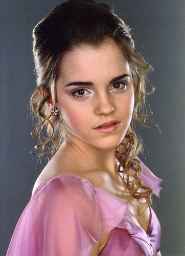 Emma Watson - Harry Potter and the Globet of Fire promoshoot (2005)