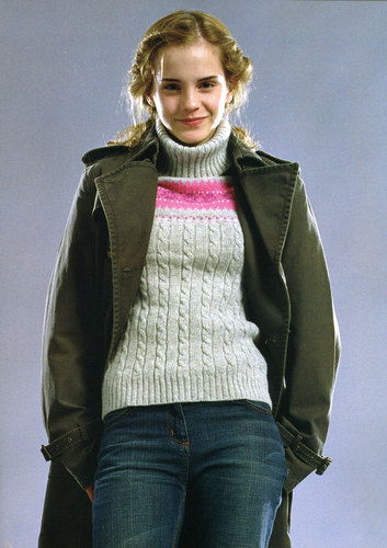  Emma Watson - Harry Potter and the Globet of moto promoshoot (2005)