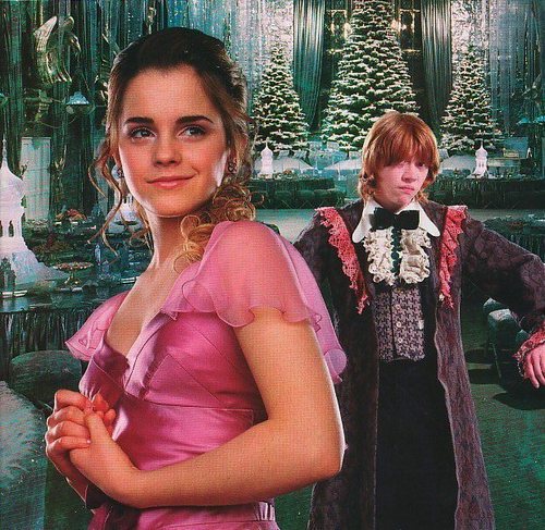  Emma Watson - Harry Potter and the Globet of api promoshoot (2005)