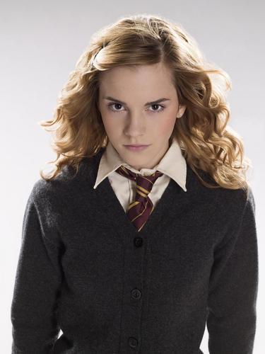  Emma Watson - Harry Potter and the Order of the Phoenix promoshoot (2007)