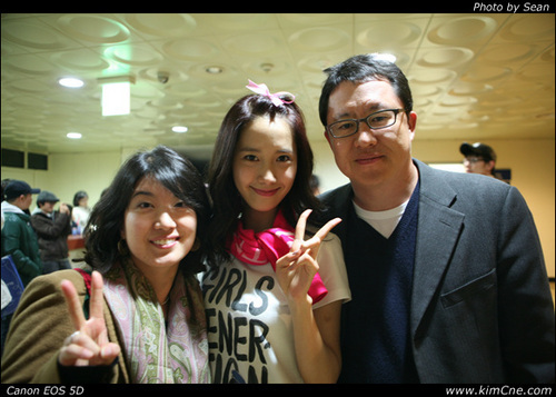  yoona with fãs