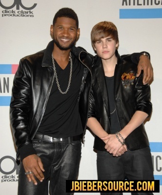 Justin and Usher in the AMA Press Room